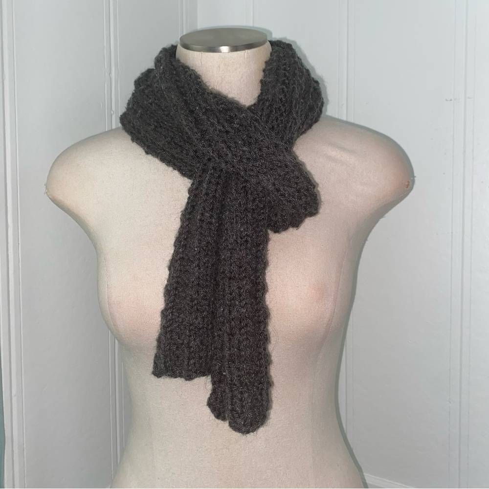 Dray gray knit winter scarf